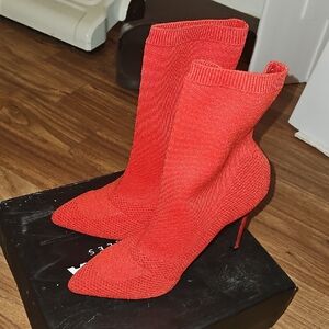 Red Knit Women's Boots